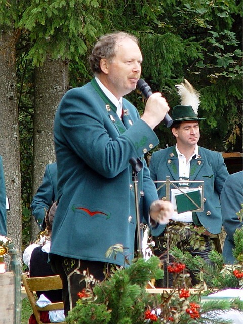 04.jpg - Als Ansager beim Alm-Kirta 2006